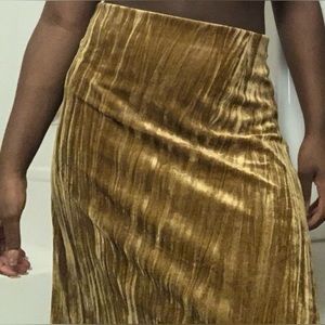 Velvet skirt